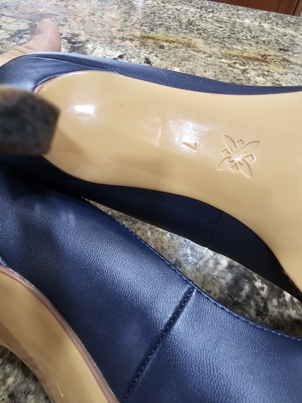 BCBGeneration Navy Pointed Toe Stud-Trim Pump Size 7, 4"heels - Picture 11 of 12